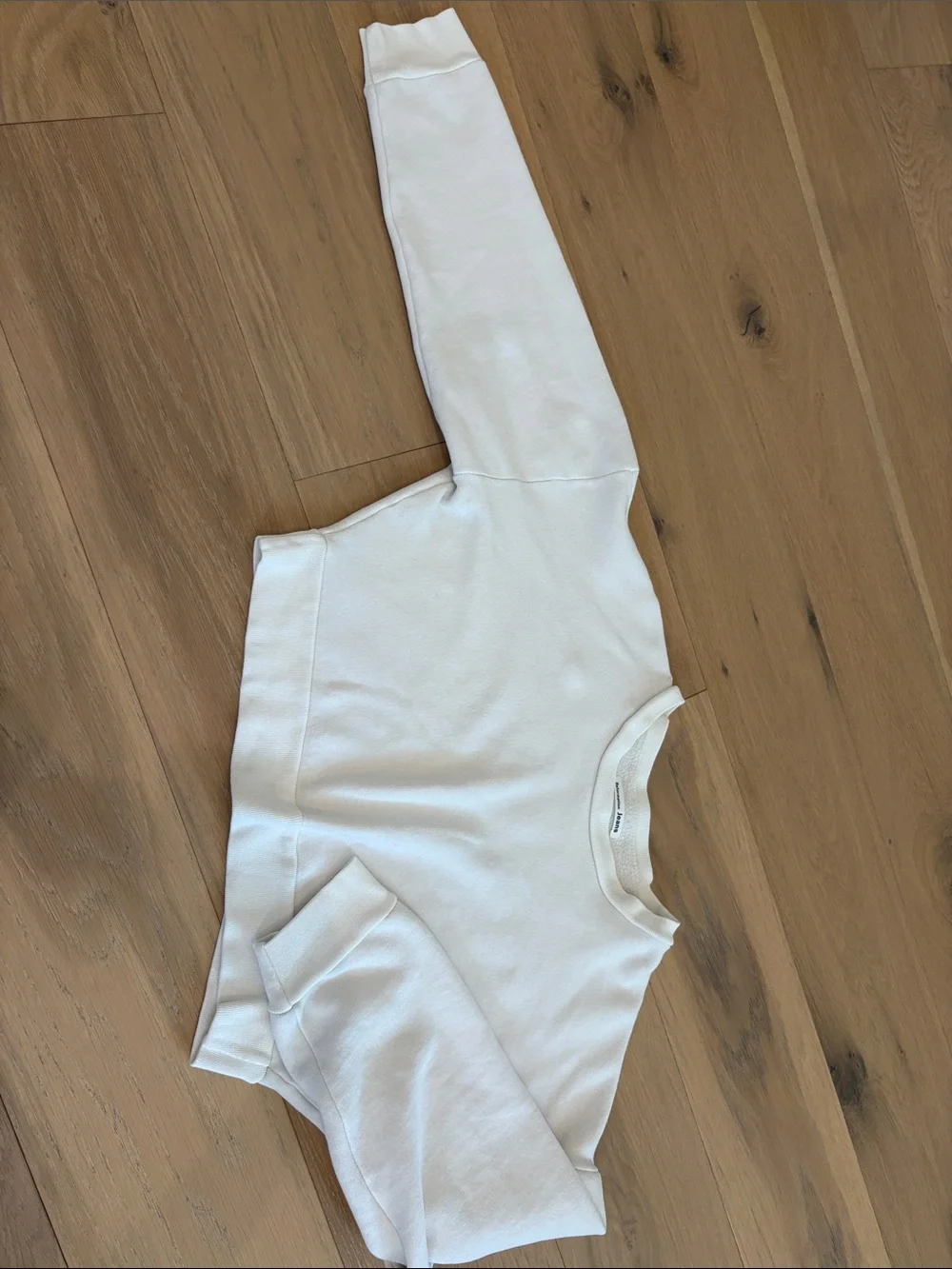 Reformation White Cropped Crewneck Sweatshirt - Picture 2 of 4